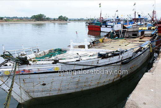 Floating resta...